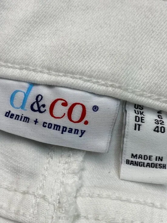 Denim & Co White Straight Leg Jeans Size 2 Ankle Button Hem - Picture 4 of 16